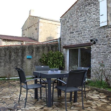 Maison Saint-Pierre-d'Oléron, 3 pièces, 5 personnes - FR-1-246A-65 Extérieur photo