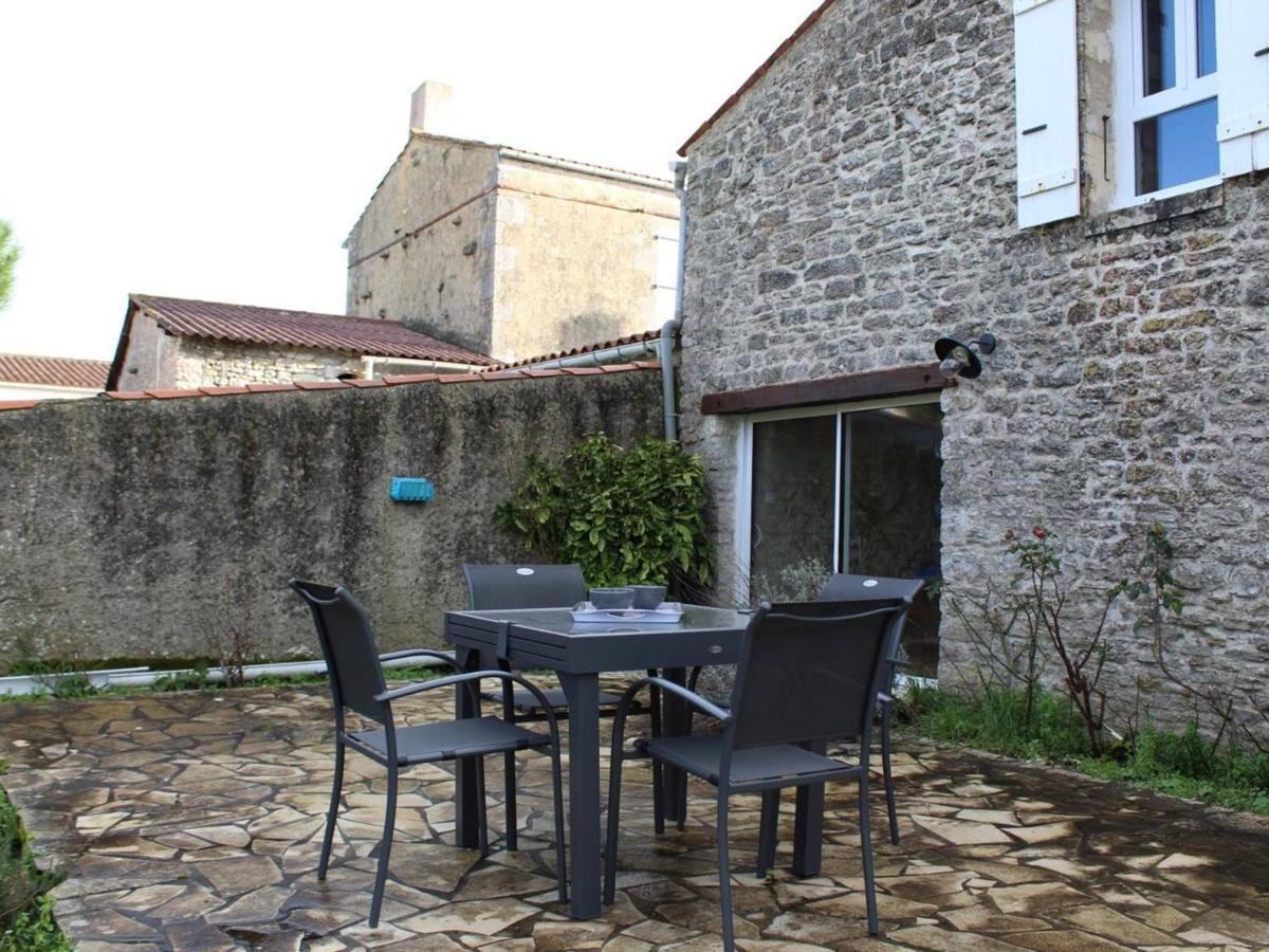 Maison Saint-Pierre-d'Oléron, 3 pièces, 5 personnes - FR-1-246A-65 Extérieur photo